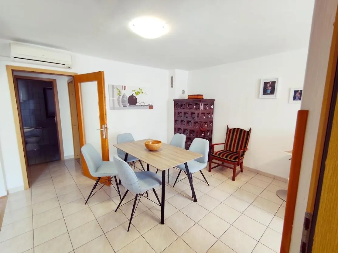 Apartment Jela Pula Chorvatsko