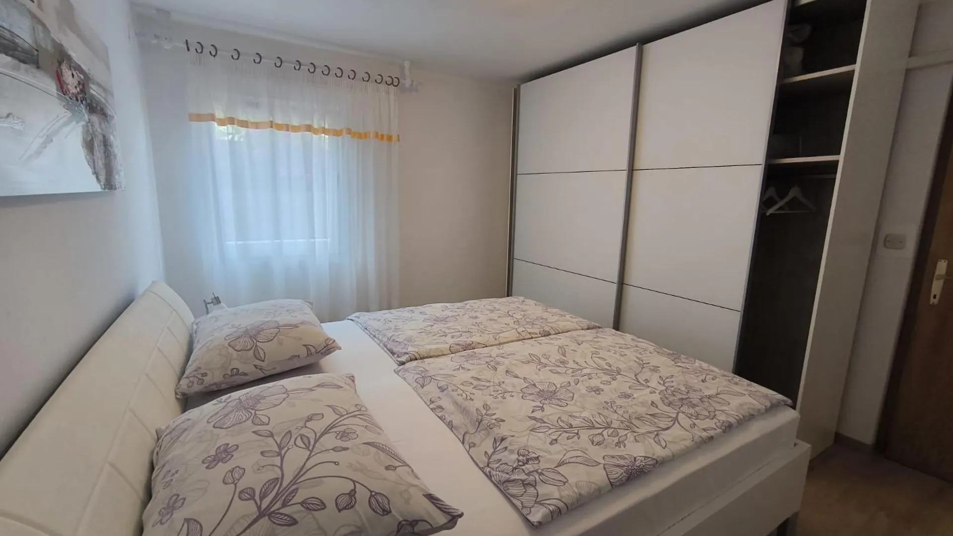 Apartment Jela Pula